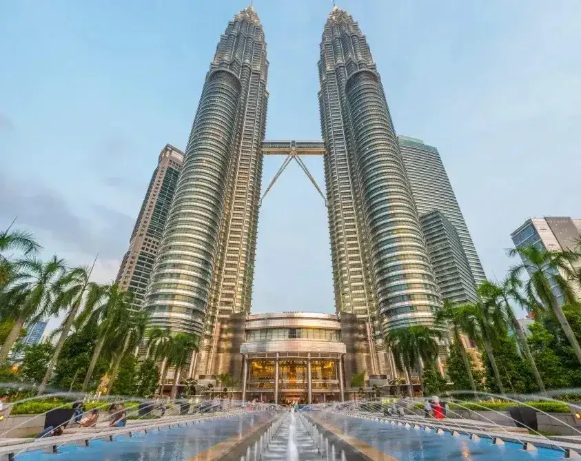 Malaysia petronas twin towers hl finish