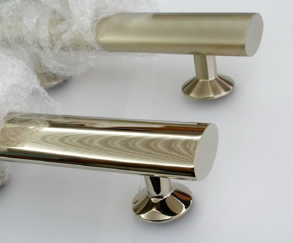 8-oval-handrail-62mm-x-38mm-mirror-and-hairlinetiwhite-gold